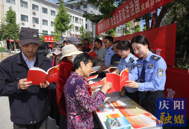 傳承紅色法治基因 走好司法為民之路——慶陽(yáng)市司法局打造“巧兒說(shuō)法”普法和法律服務(wù)品牌紀(jì)實(shí)