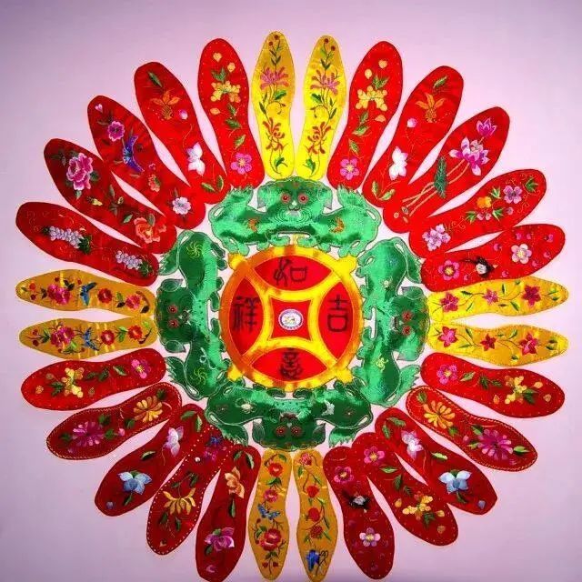【香約慶陽(yáng) 包容天下】慶陽(yáng)五絕丨針線(xiàn)交織的生活圖景——刺繡