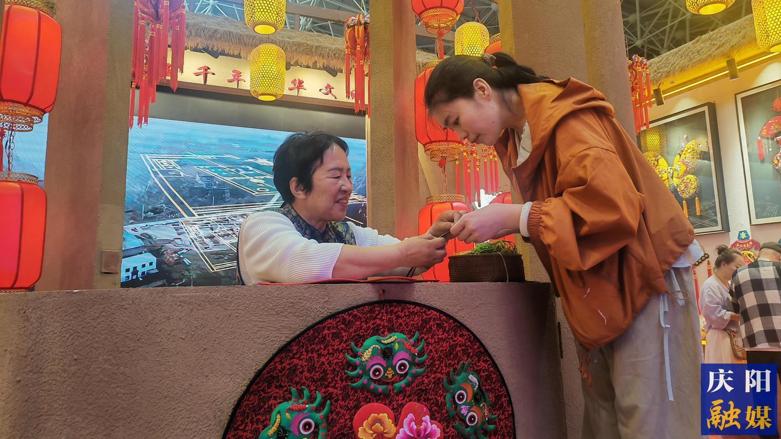 【香約慶陽 包容天下】慶陽香包節(jié)非遺沉浸式體驗：指尖摩挲千年韻
